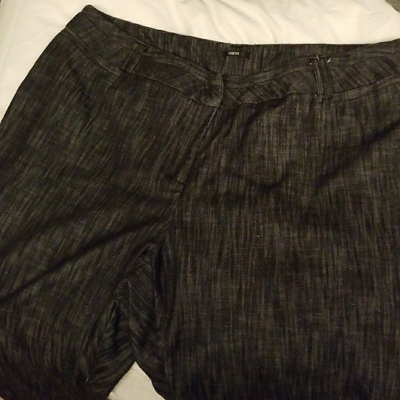 Grey wide leg business slacks - Picture 1 of 3